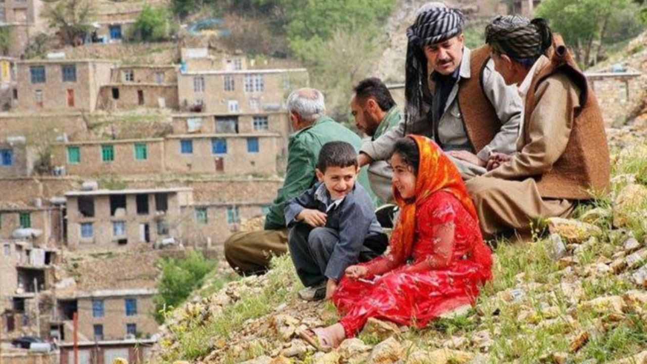 جعل اسامی شهرها و روستاهای کردستان سنت ماندگار رضاخان