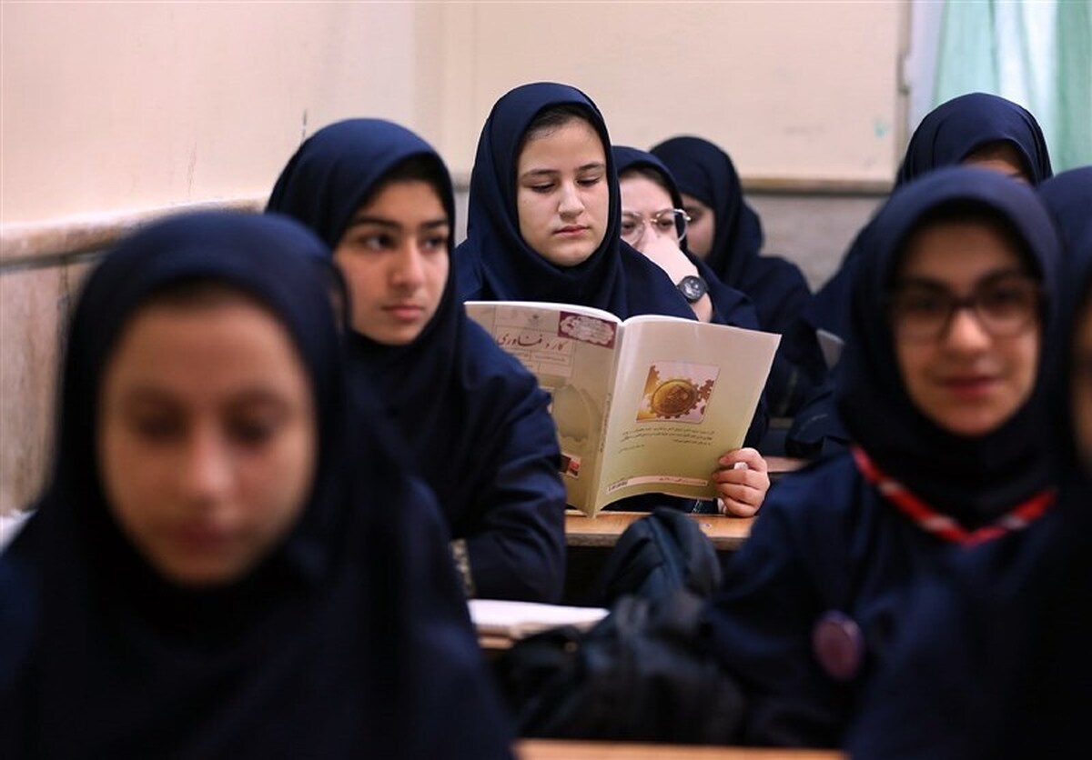 اعلام تاریخ صدور برگه هدایت تحصیلی برای دانش‌آموزان قبولی شهریور